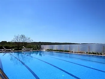 Es Blau
